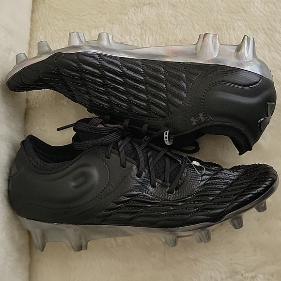 NWOT UNDER ARMOUR Magnetico Elite 3 FG Soccer Cleats Black Women. Size 7 - Picture 12 of 16